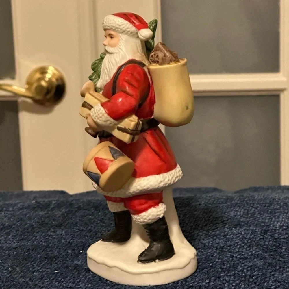 Porcelain Santa from The Santa Claus Shop. St Nicholas circa 1910.
